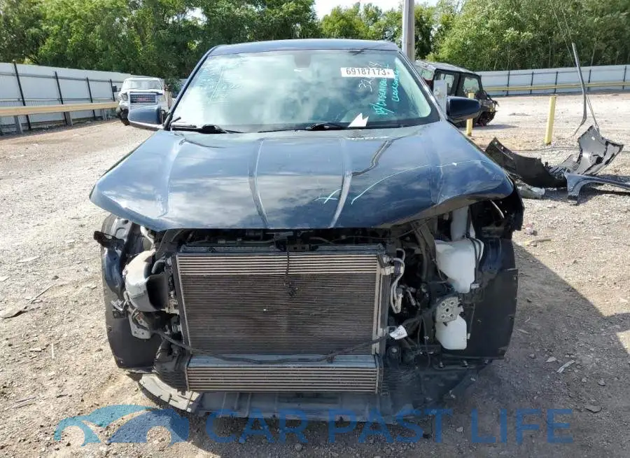 3GKALMEV9JL326864# 5