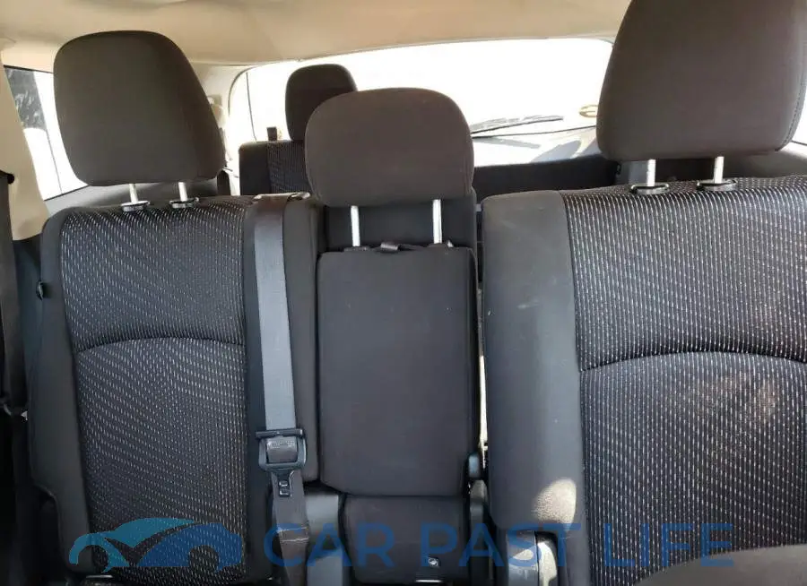 3C4PDCAB7GT166582# 10