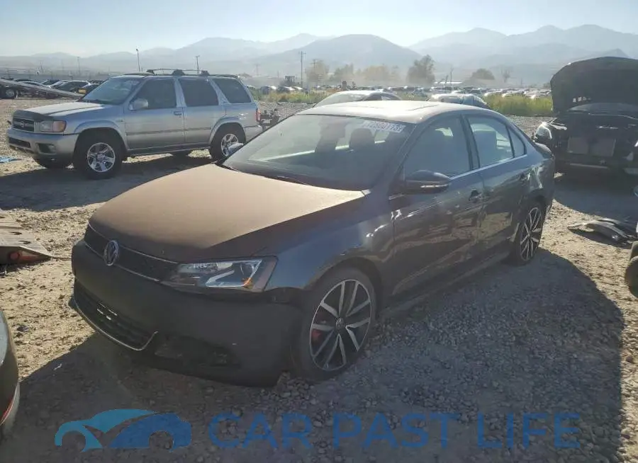 3VW5S7AJXEM369112# 1