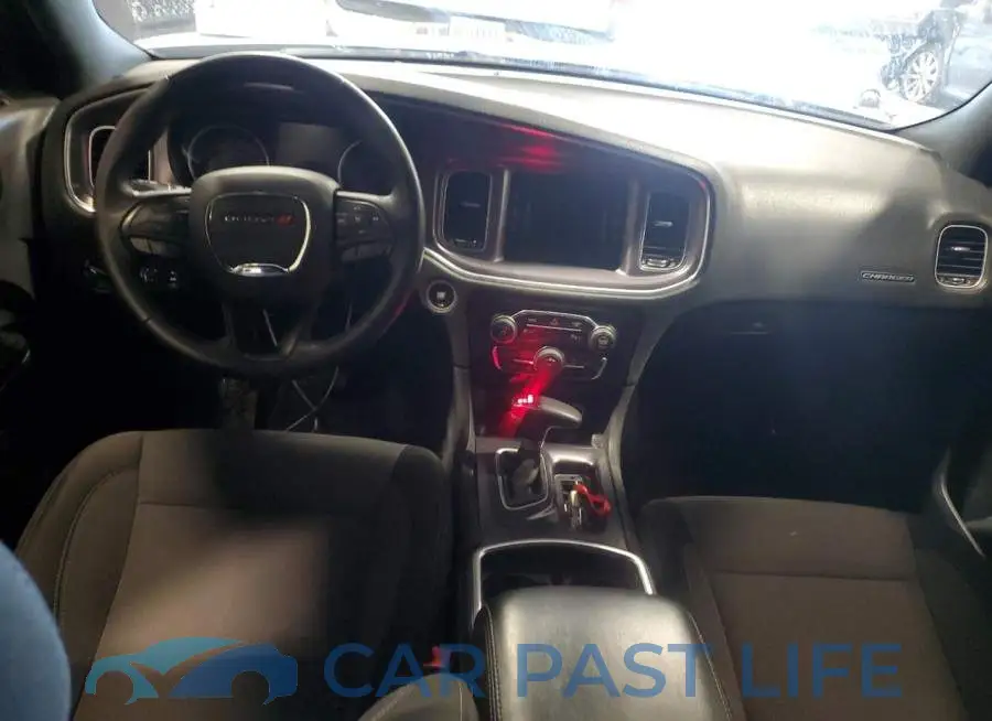 2C3CDXBG4HH625422# 8