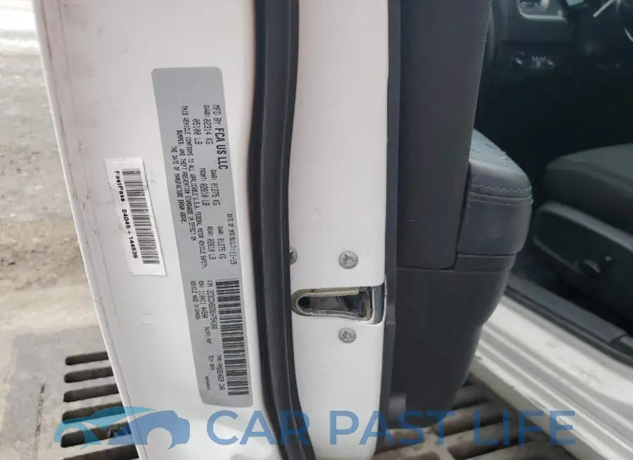 2C3CDXBG5KH754308# 12