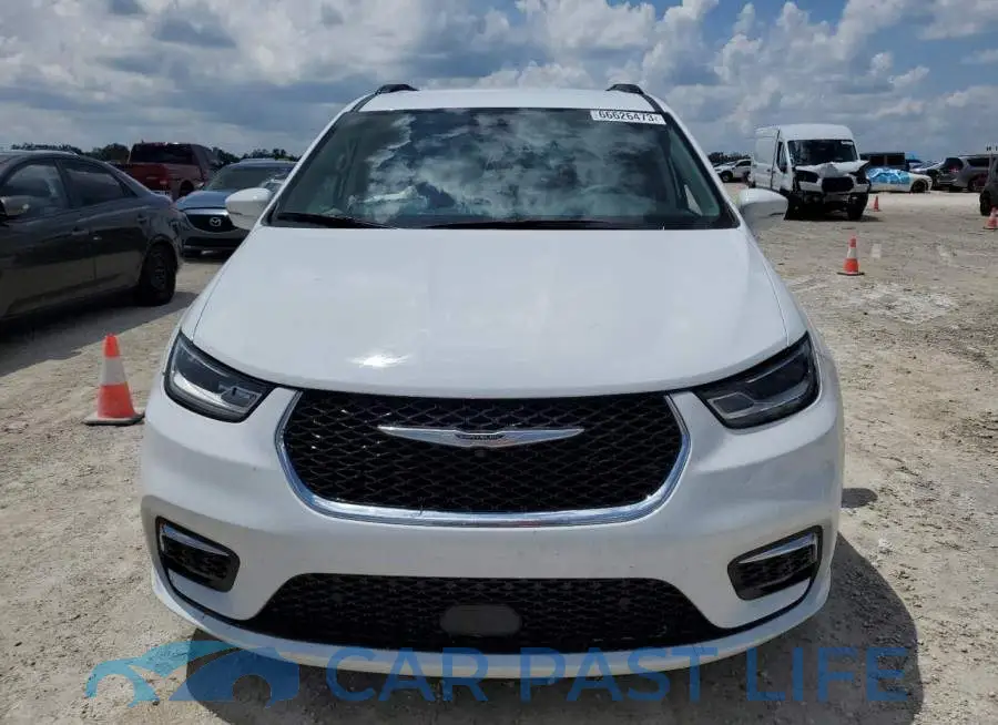 2C4RC1BG8NR149171# 5