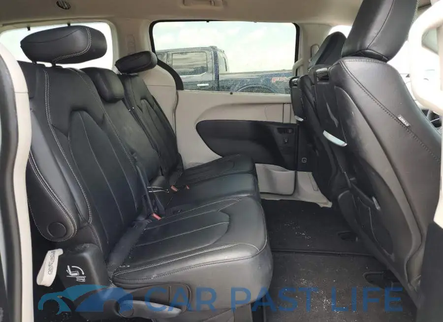 2C4RC1BG8NR149171# 11