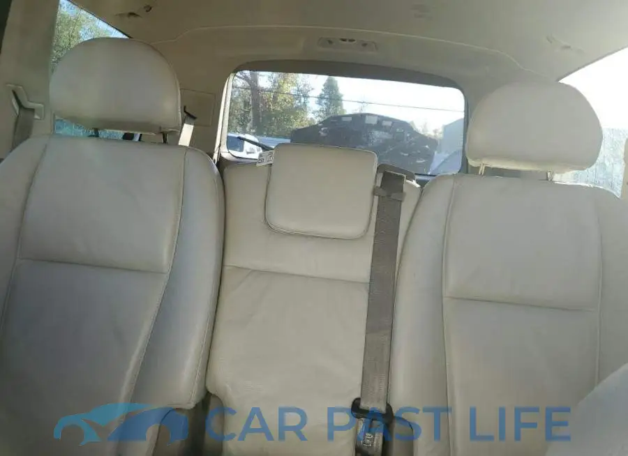 YV4952CZ4E1690591# 10