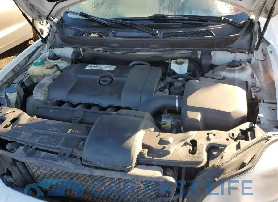 YV4952CZ4E1690591# 12