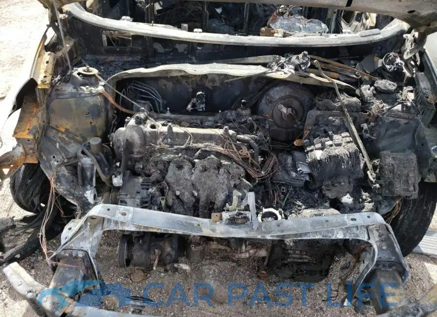 KNADM4A33E6359575# 11