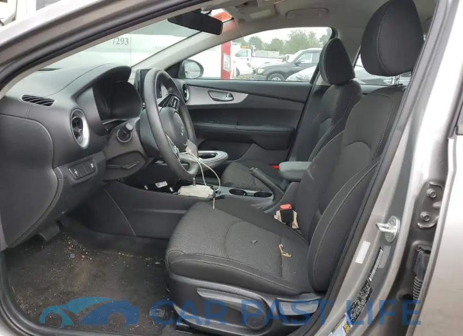 3KPF24AD5PE588444# 7