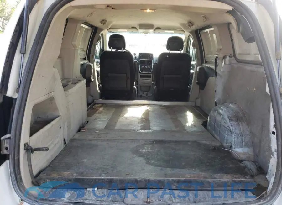 2C4JRGAG8ER235774# 10