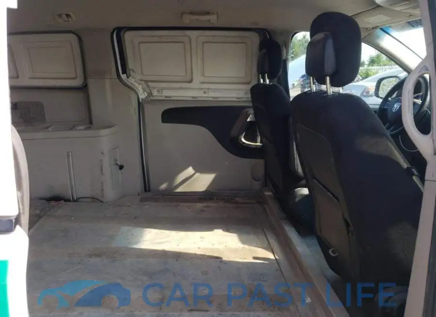 2C4JRGAG8ER235774# 11