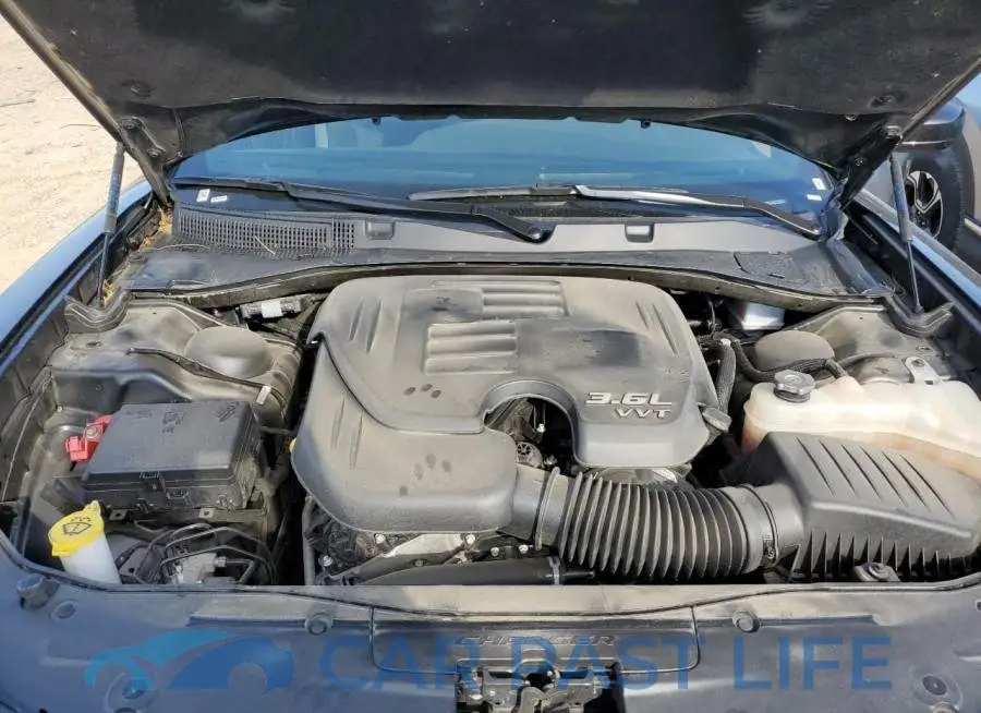 2C3CDXBG8NH219560# 11
