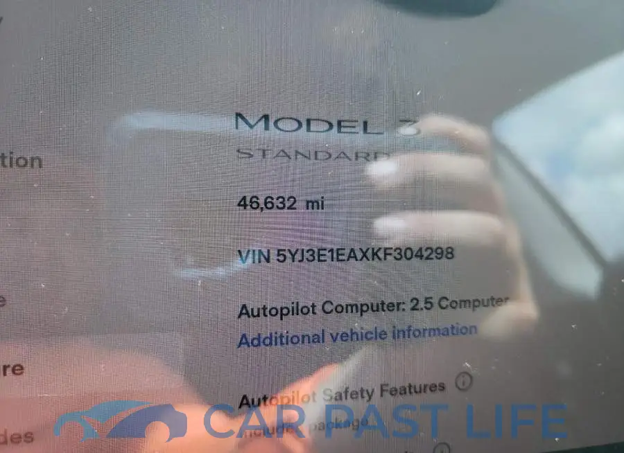 5YJ3E1EAXKF304298# 9