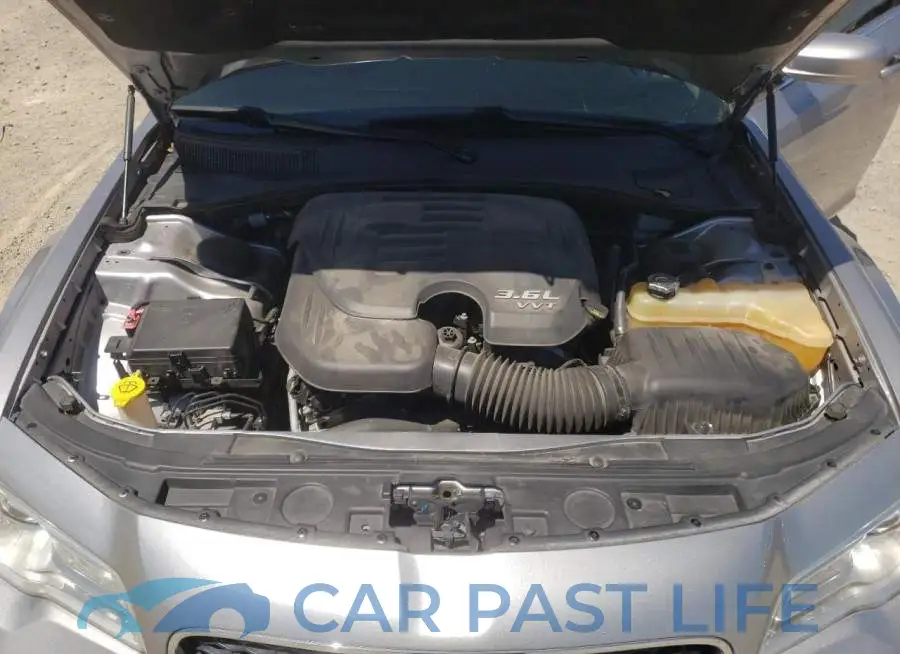 2C3CCARG2FH842308# 11