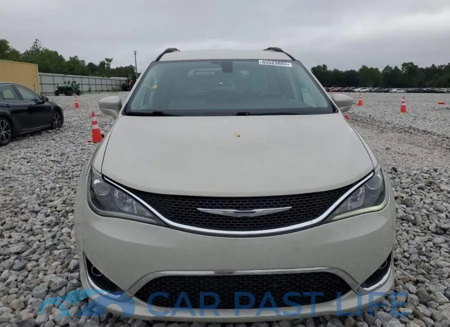 2C4RC1BGXHR553139# 5