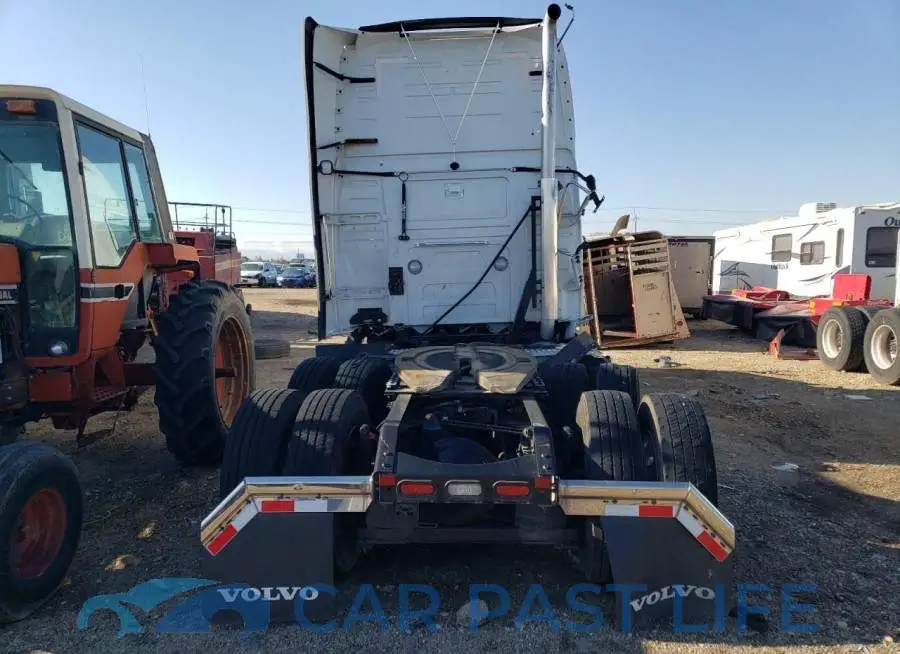 4V4NC9EH3PN613957# 6