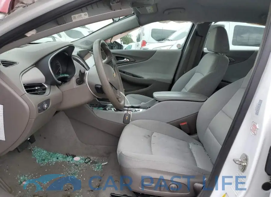 1G1ZD5ST8NF124627# 7