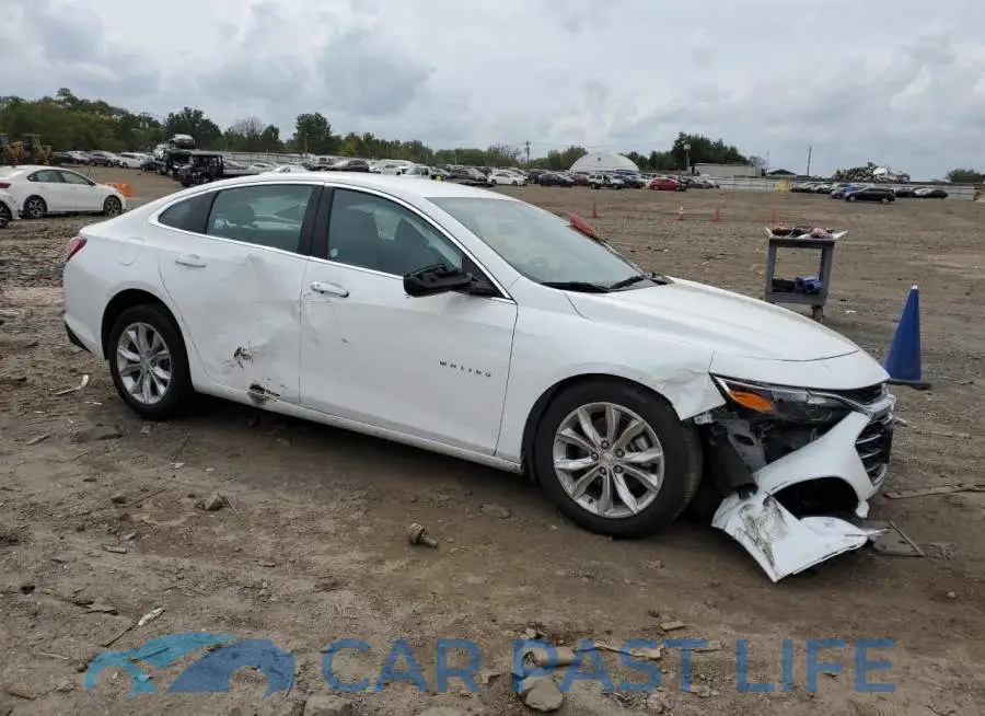 1G1ZD5ST8NF124627# 4