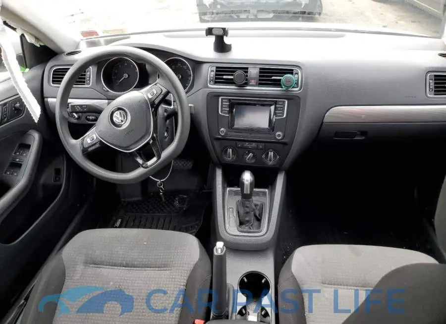 3VW2B7AJ5JM264023# 8