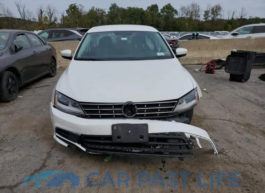 3VW2B7AJ5JM264023# 5