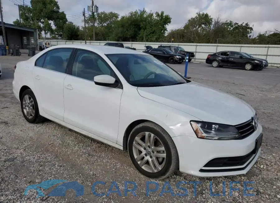 3VW2B7AJ8HM214775# 4
