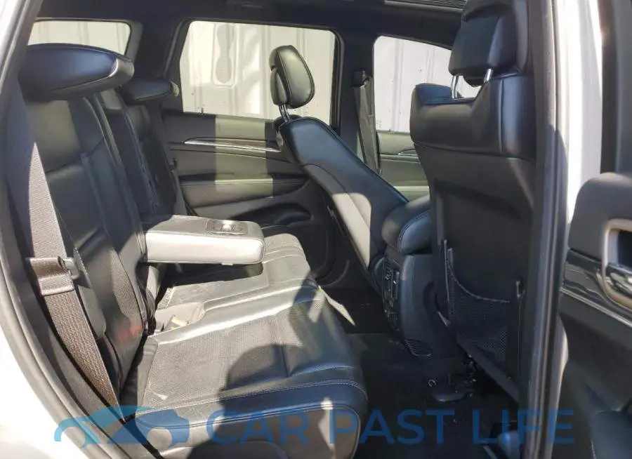 1C4RJFCM9EC298995# 11