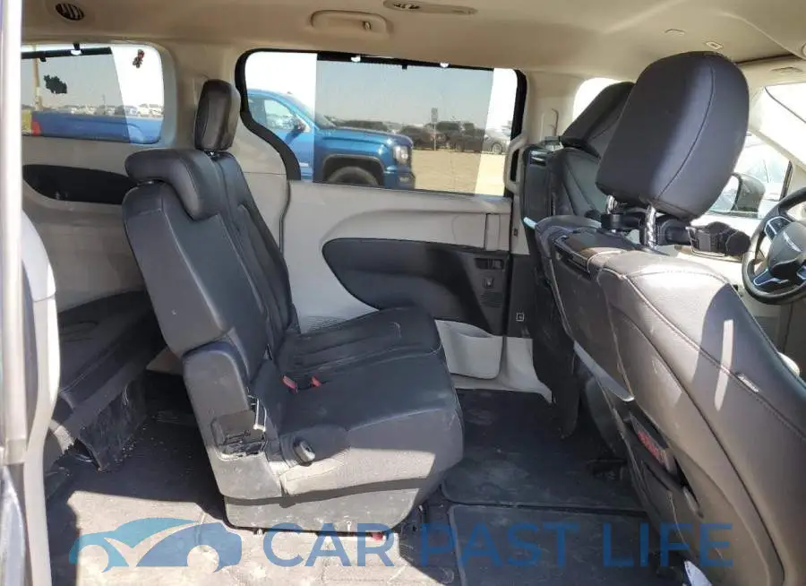 2C4RC1EG0JR290273# 11