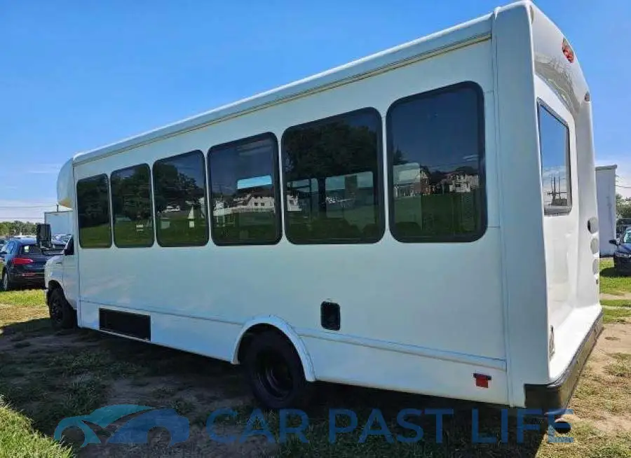 1FDFE4FS9HDC57508# 3