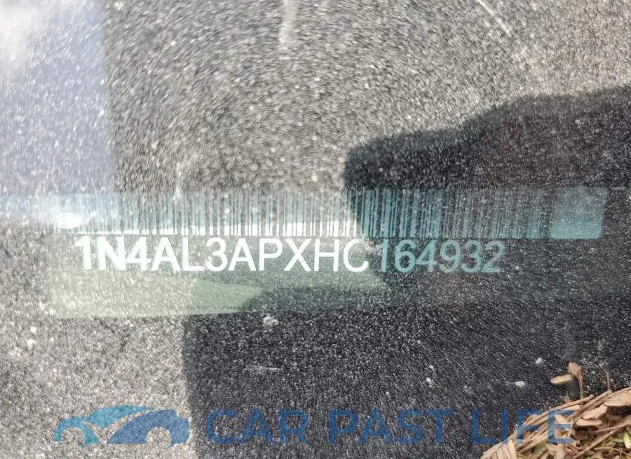 1N4AL3APXHC164932# 12