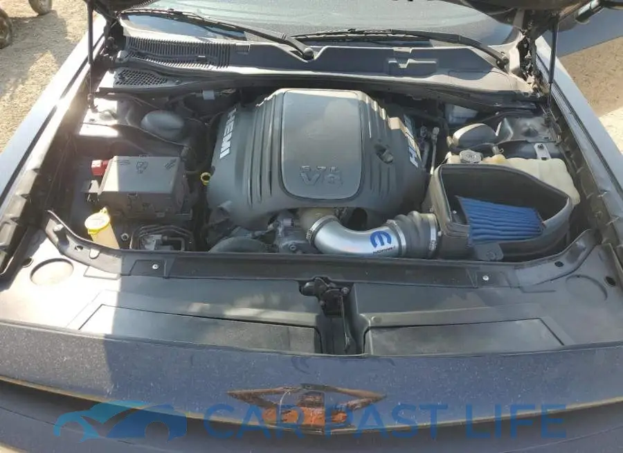 2C3CDZAT4FH733711# 11
