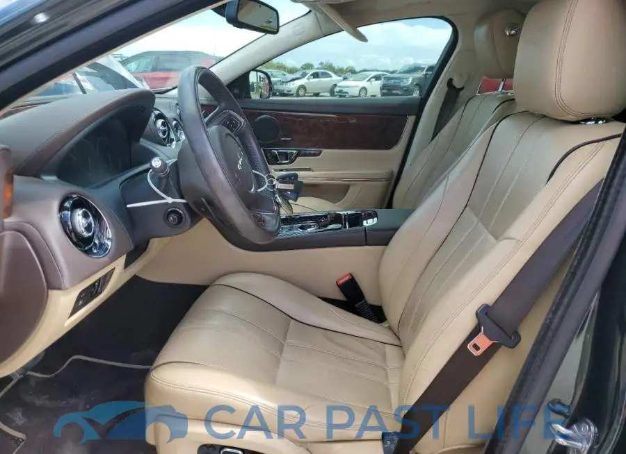 SAJWA1CZ3F8V81030# 7