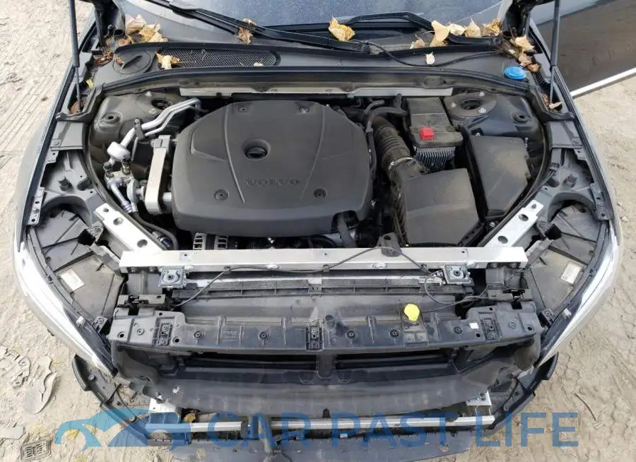YV1A22VL8J1053466# 11