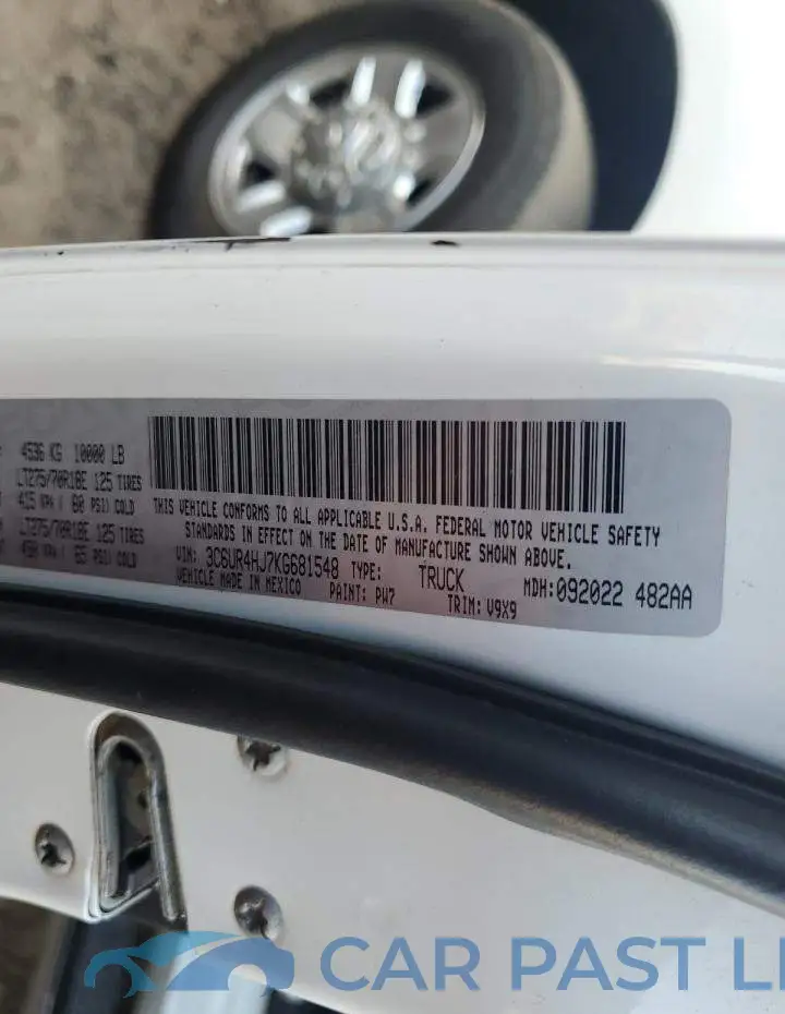 3C6UR4HJ7KG681548# 12