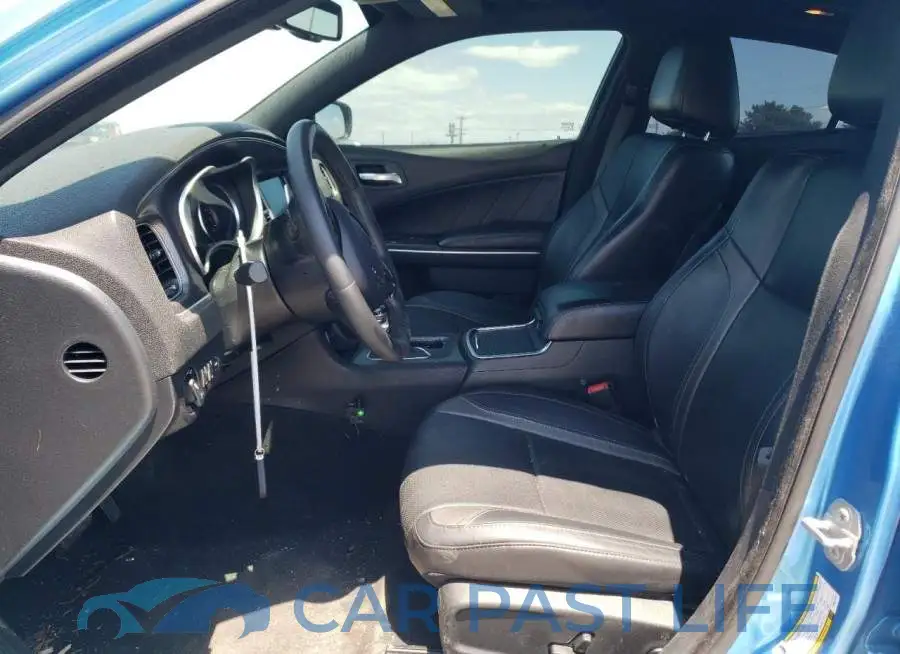 2C3CDXCT4FH847919# 7