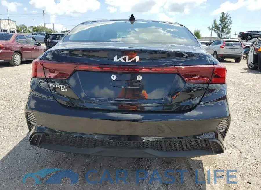 3KPF24AD6PE537664# 6