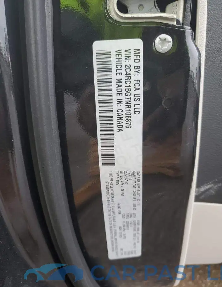 2C4RC1BG7NR106876# 13