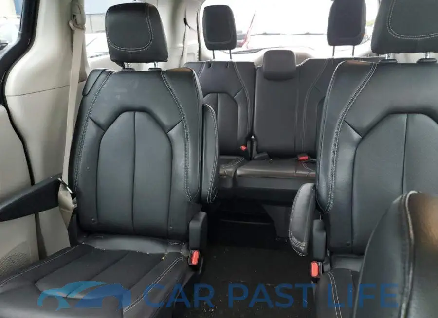 2C4RC1BG7NR106876# 10