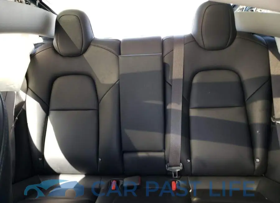5YJ3E1EA6JF040088# 10