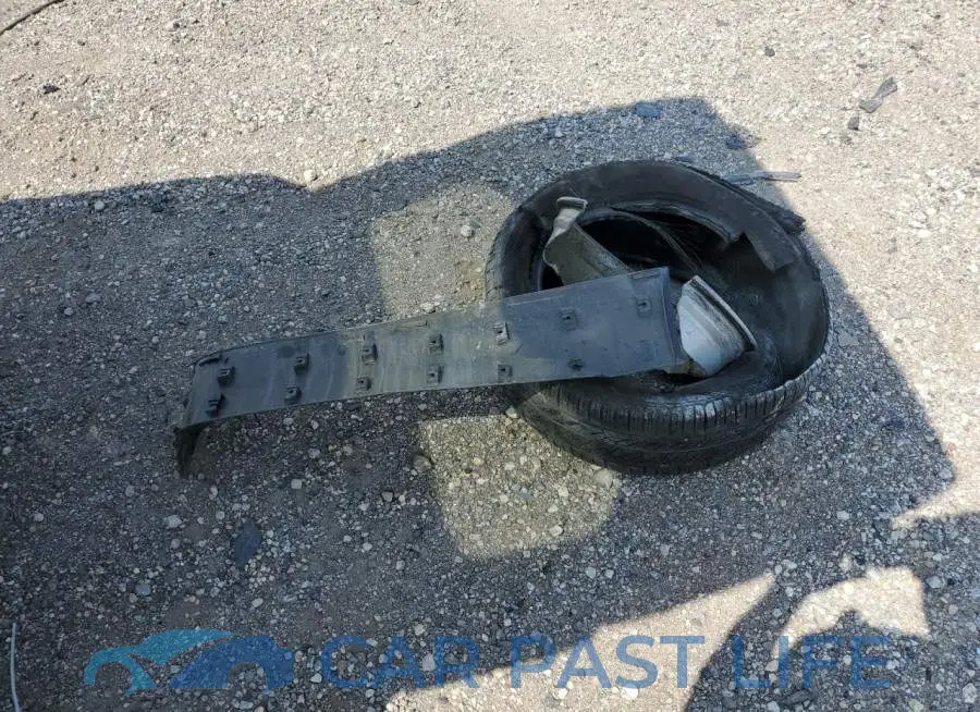 1FMCU0GD0JUC41069# 13
