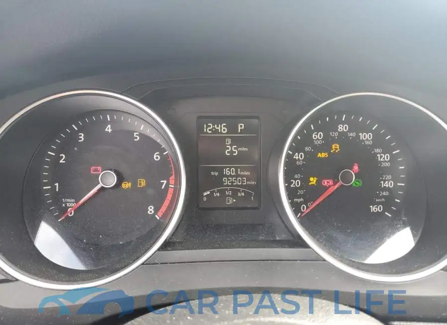 3VW2B7AJ5JM207840# 9