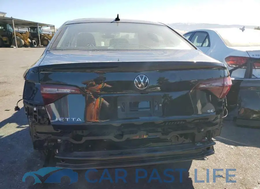 3VW7M7BU5PM029428# 6