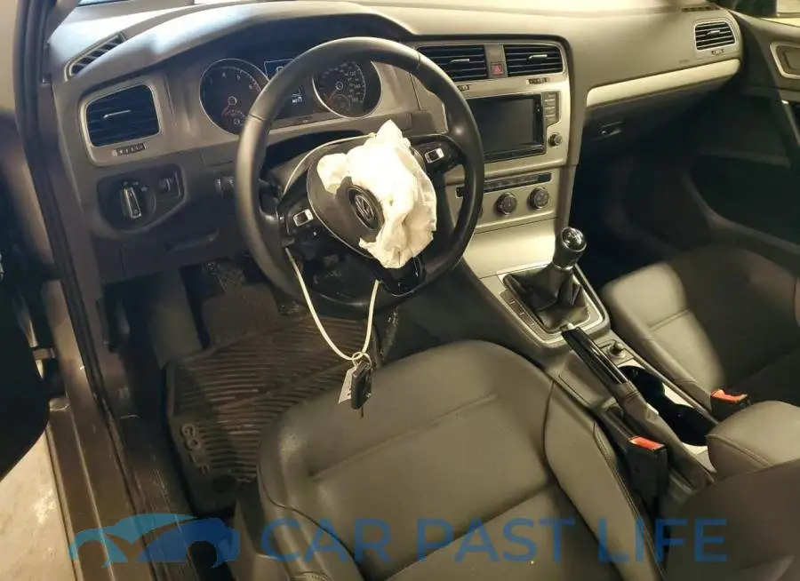 3VW817AU9FM067810# 8