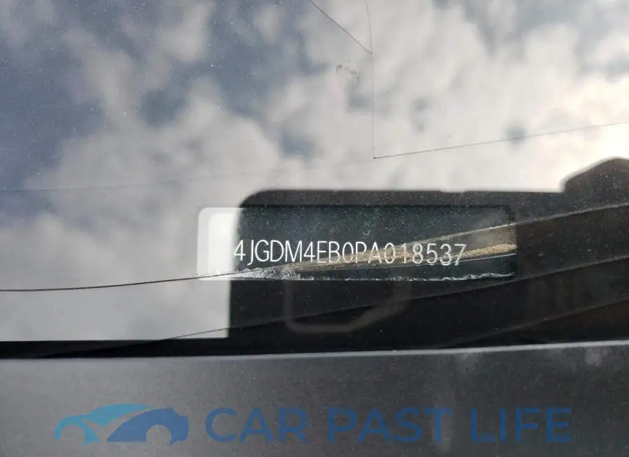 4JGDM4EB0PA018537# 13