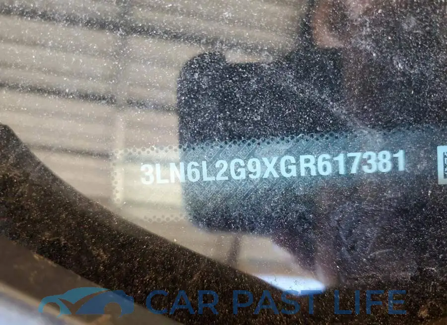 3LN6L2G9XGR617381# 12