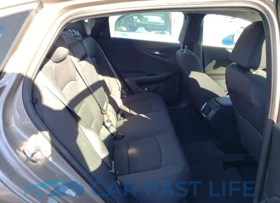 1G1ZD5ST5PF176445# 10