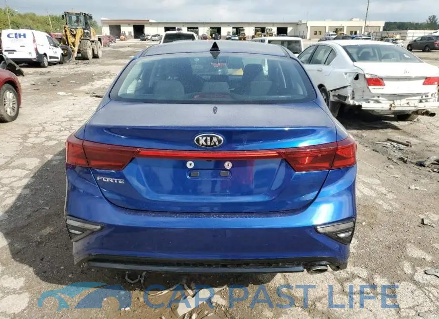 3KPF24AD2KE134581# 6