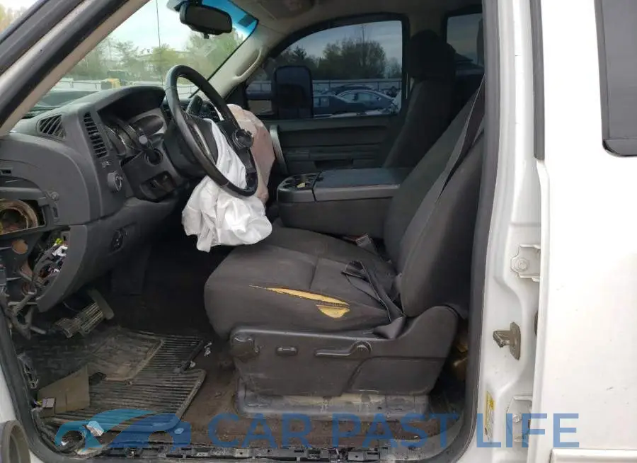 1GT120CG6EF108571# 7