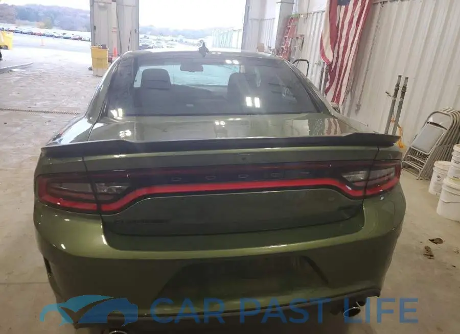 2C3CDXHG8PH607172# 6