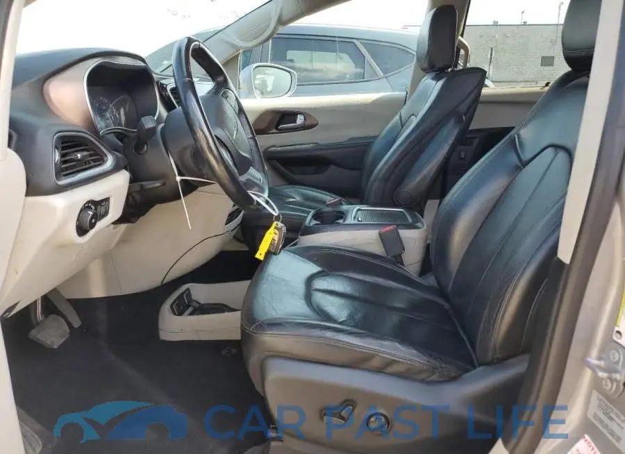 2C4RC1EG4HR656052# 7