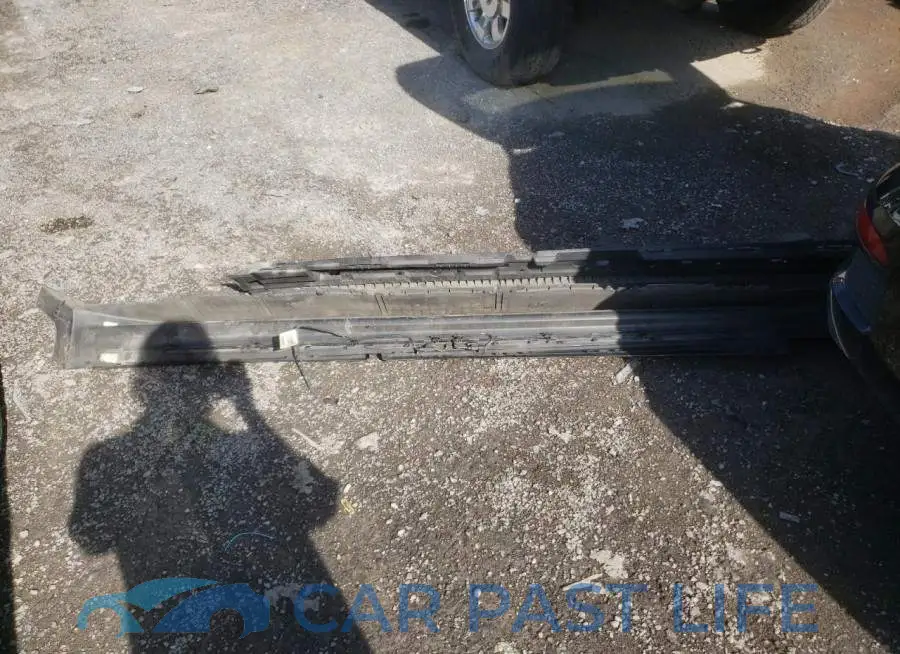 4JGDF7DE0EA327686# 12
