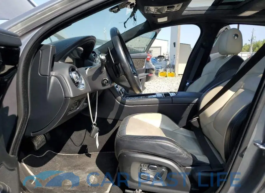 SAJWA2EK1EMV58762# 7