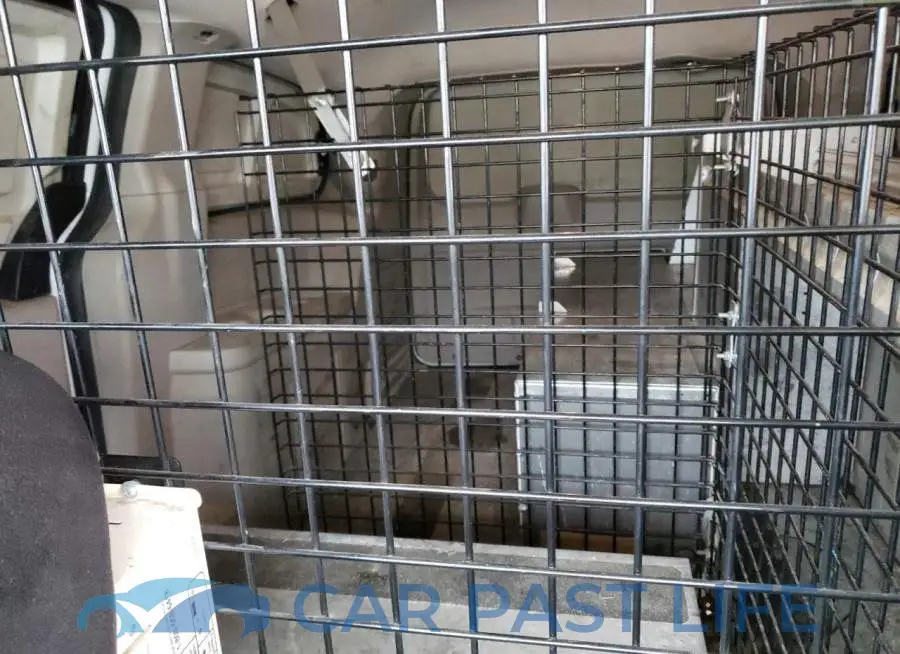 2C4JRGAG1ER242033# 10